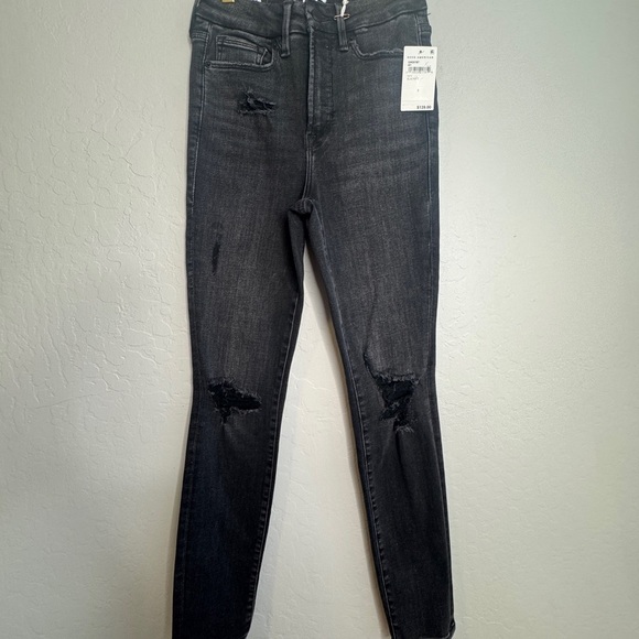 Good American Women's Black Distressed Jeans NWT - Picture 7 of 10